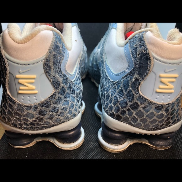 Womens Sz7 Nike SHOX Turbo Snakeskin Ice Blue - Picture 6 of 7